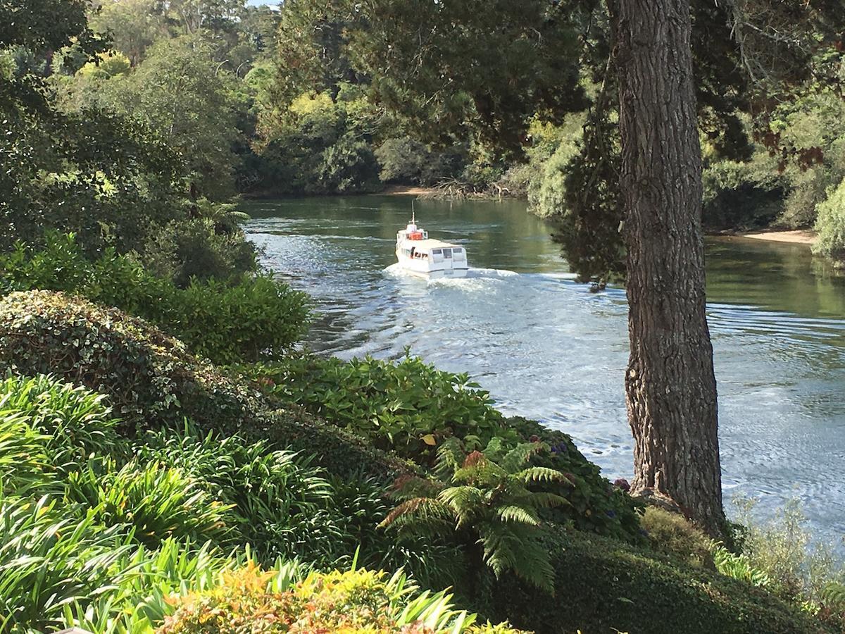 On The River Tamahere Bagian luar foto