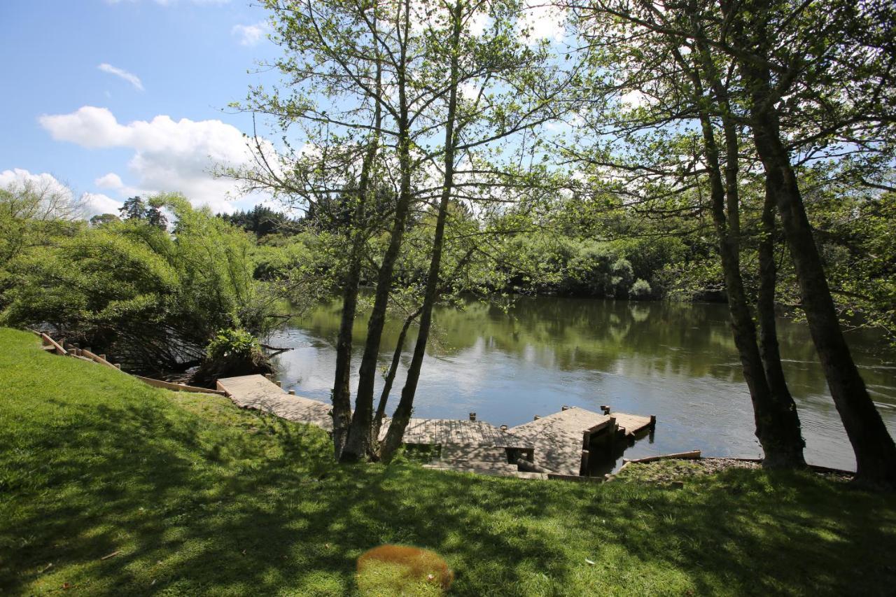 On The River Tamahere Bagian luar foto